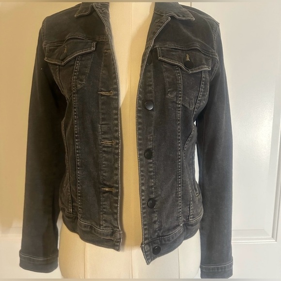 J Brand Jackets & Blazers - J Brand Charcoal Black Fitted Denim Trucker Jacket Women’s XS